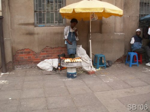 Stra�enverk�uferin